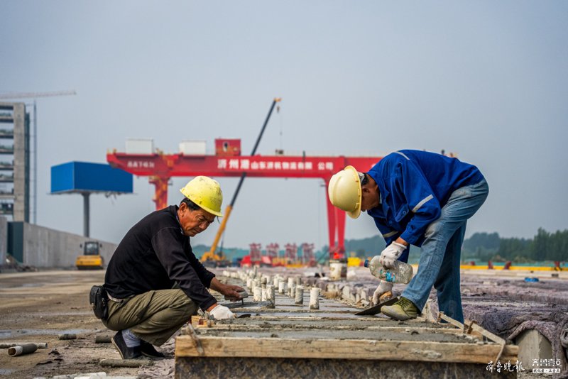 济宁迪尔安装公司钢结构施工案例深度解析：从图纸到落地的质量管控实战